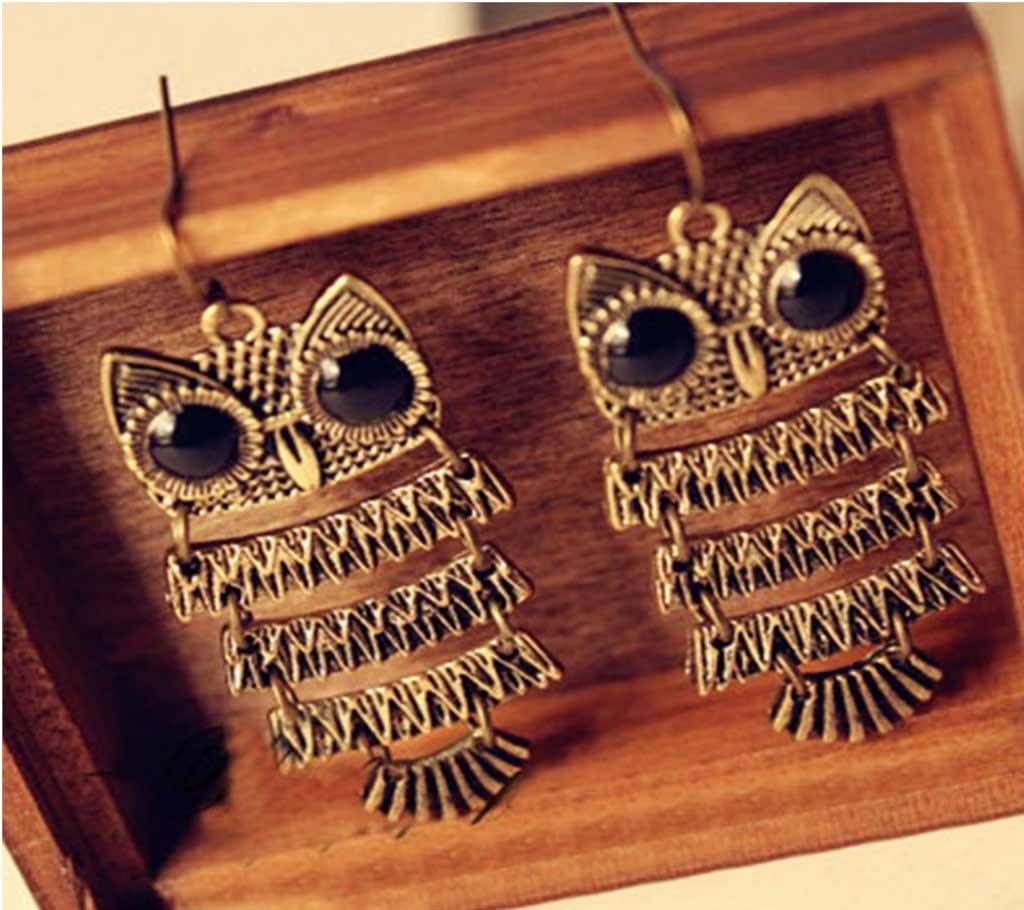 Stud Earrings