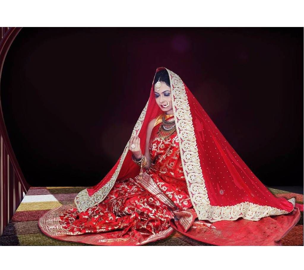 Benaroshi katan Sharee With Blouse Piece