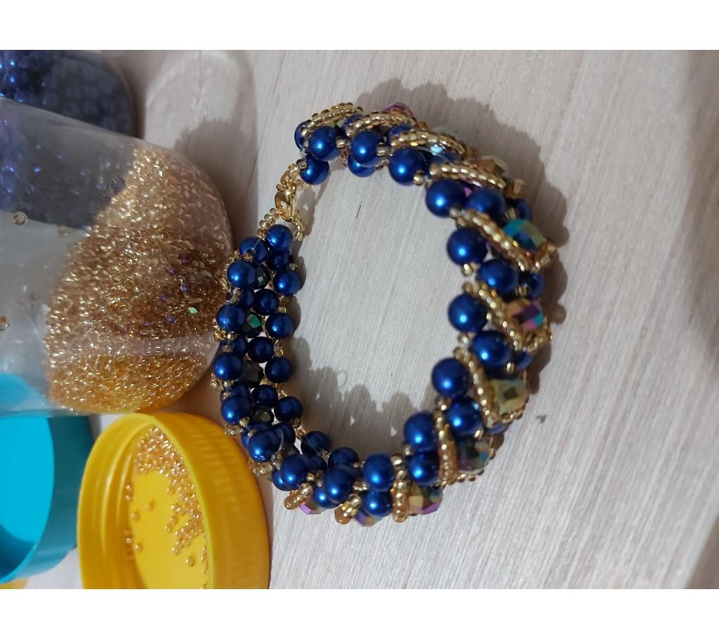 blue beaded bracelet