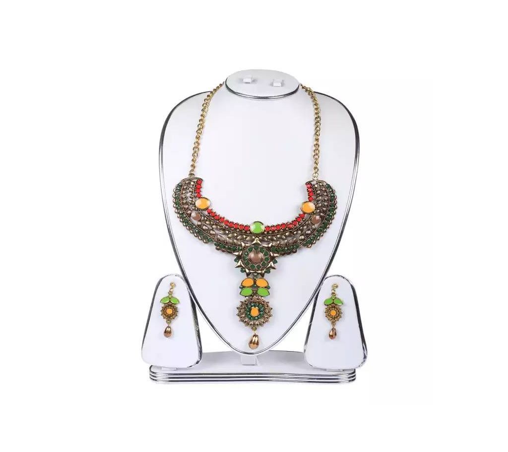 Traditional necklace