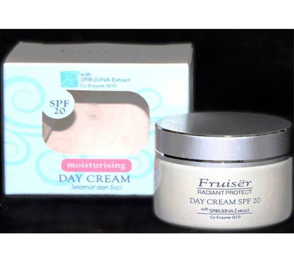Fruiser Day Cream RP - 50ml Malaysia