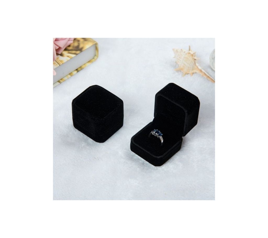 Velvet Ring Box