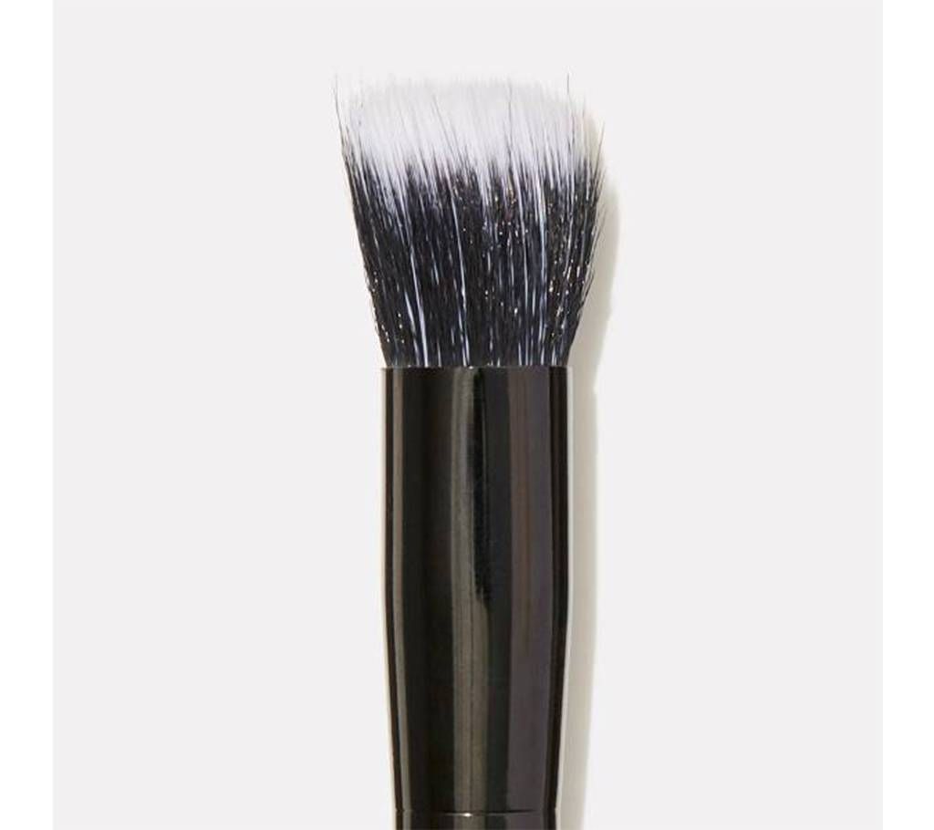 e.l.f. Small Stipple Brush