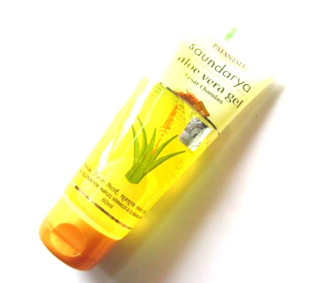 Patanjali Aloa Vera Kesar Gel