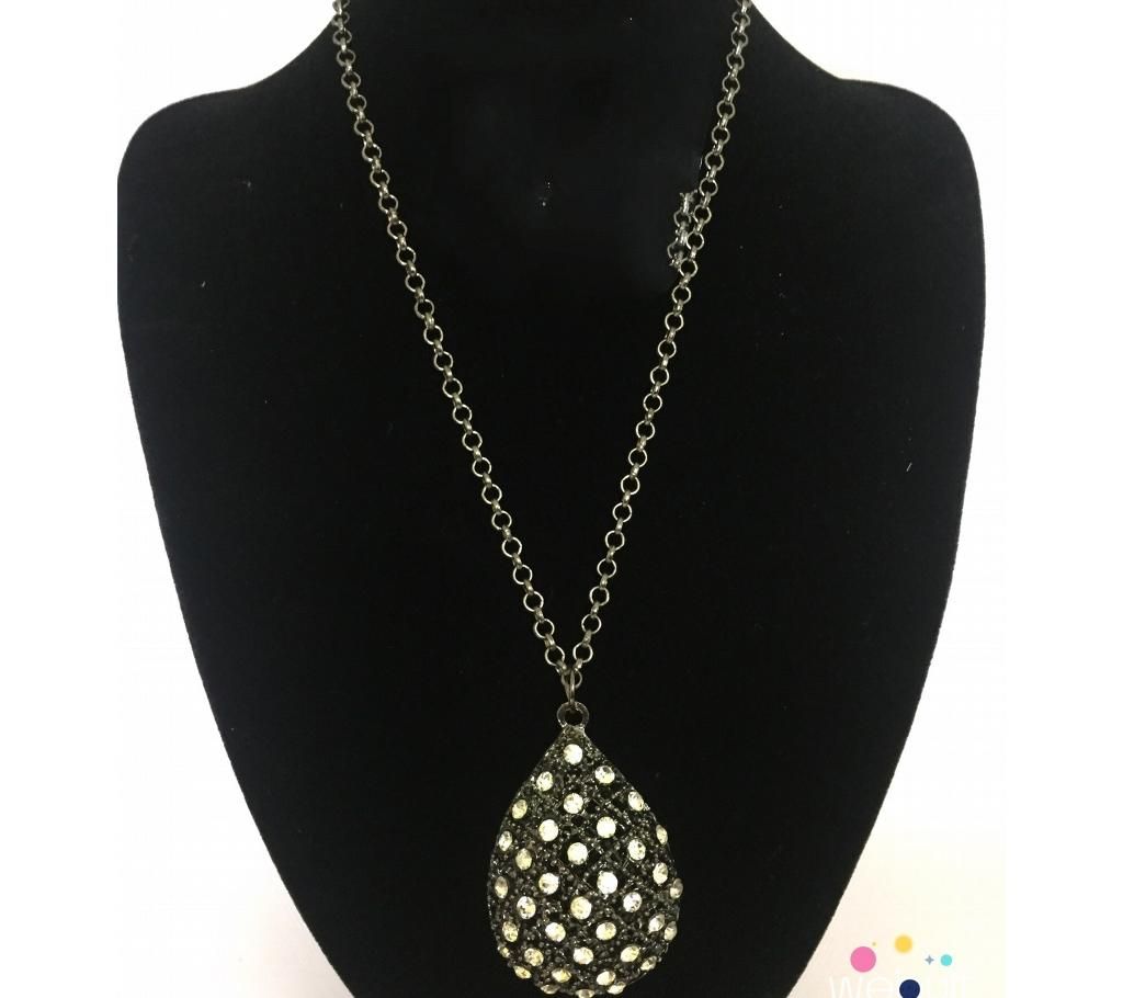 Stone Setting Long Pendant