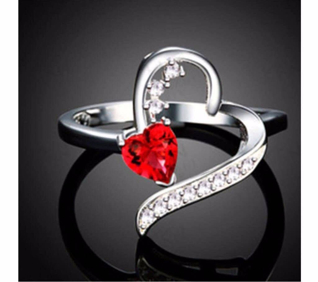 Exclusive Stone Setting Finger Ring