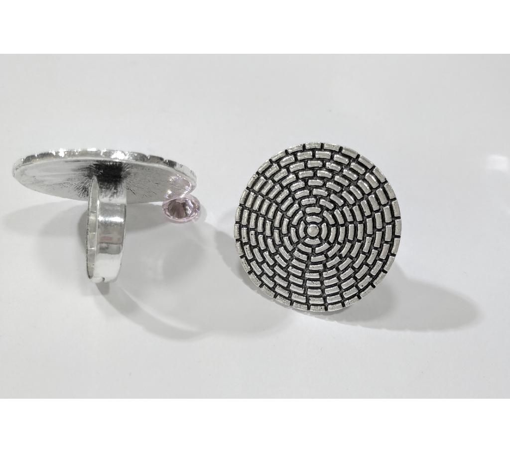 Mirror Designed Ladies Finger Ring