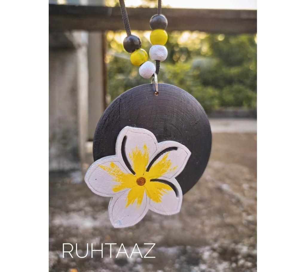 Kathgolap Pendent
