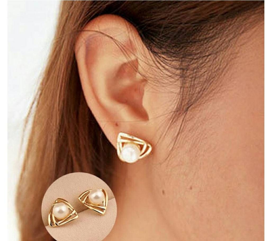 Chia Fashion Triangle Pearl Stud Earrings (by Pink Point - CHIA113)