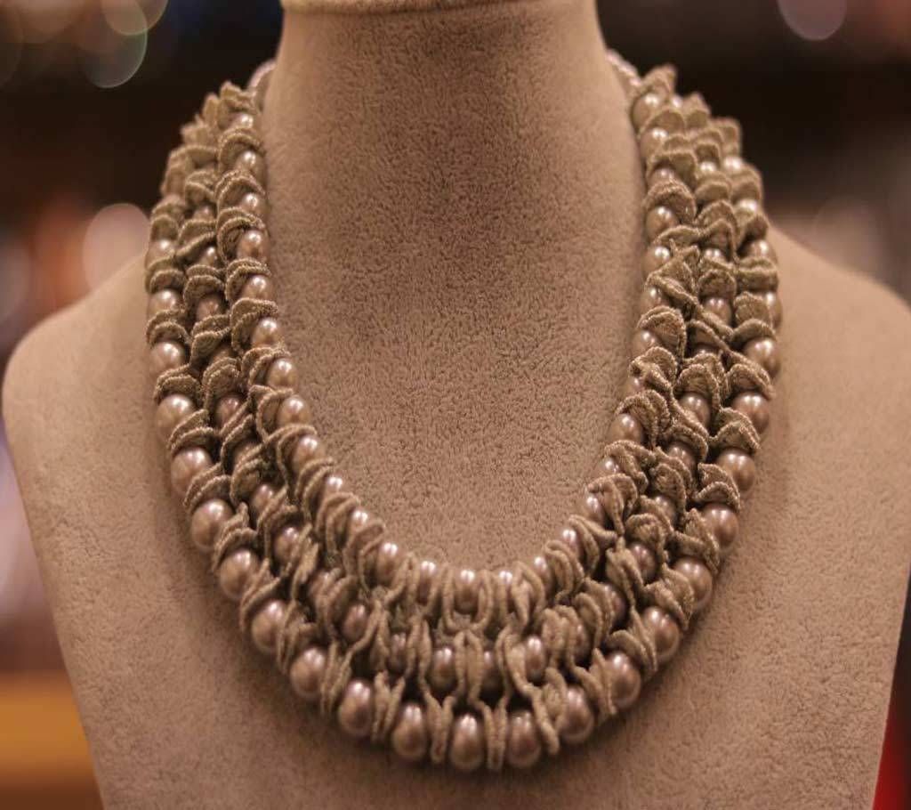 Diamond cut ladies necklace