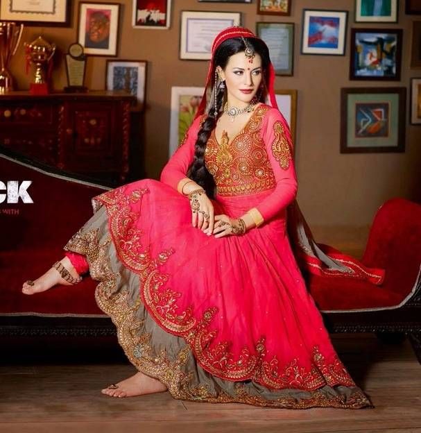 Unstitched Indian Embroidery Soft Georgette Three Pcs