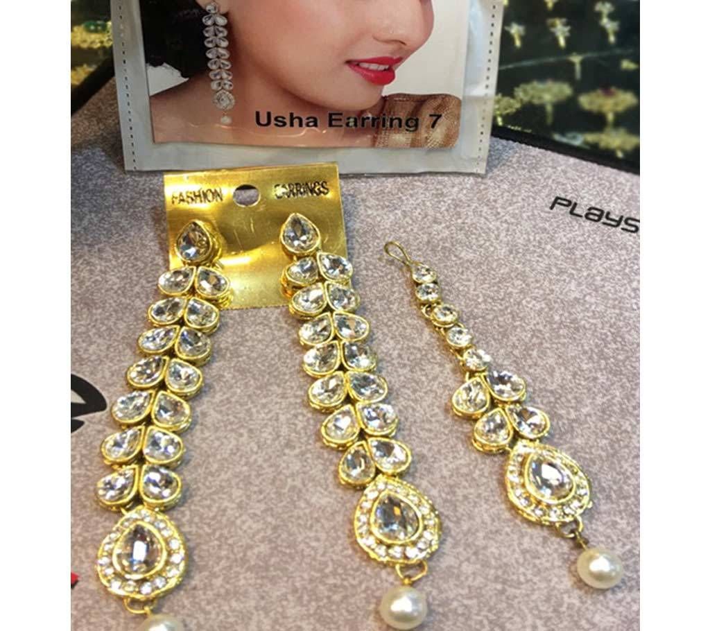 Kundan earrings & Tikli 
