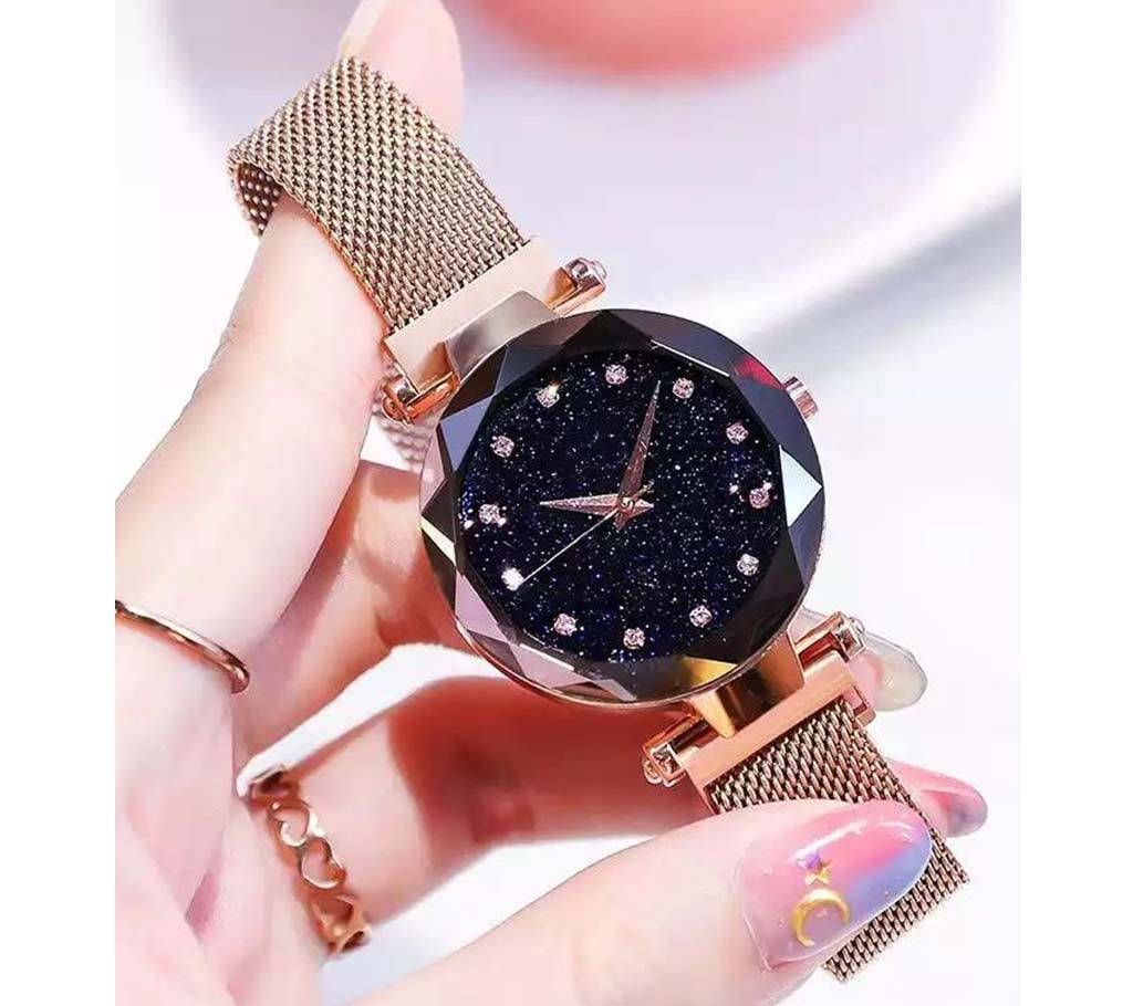 Ladies Analog Watch Dor01 - Golden - B24