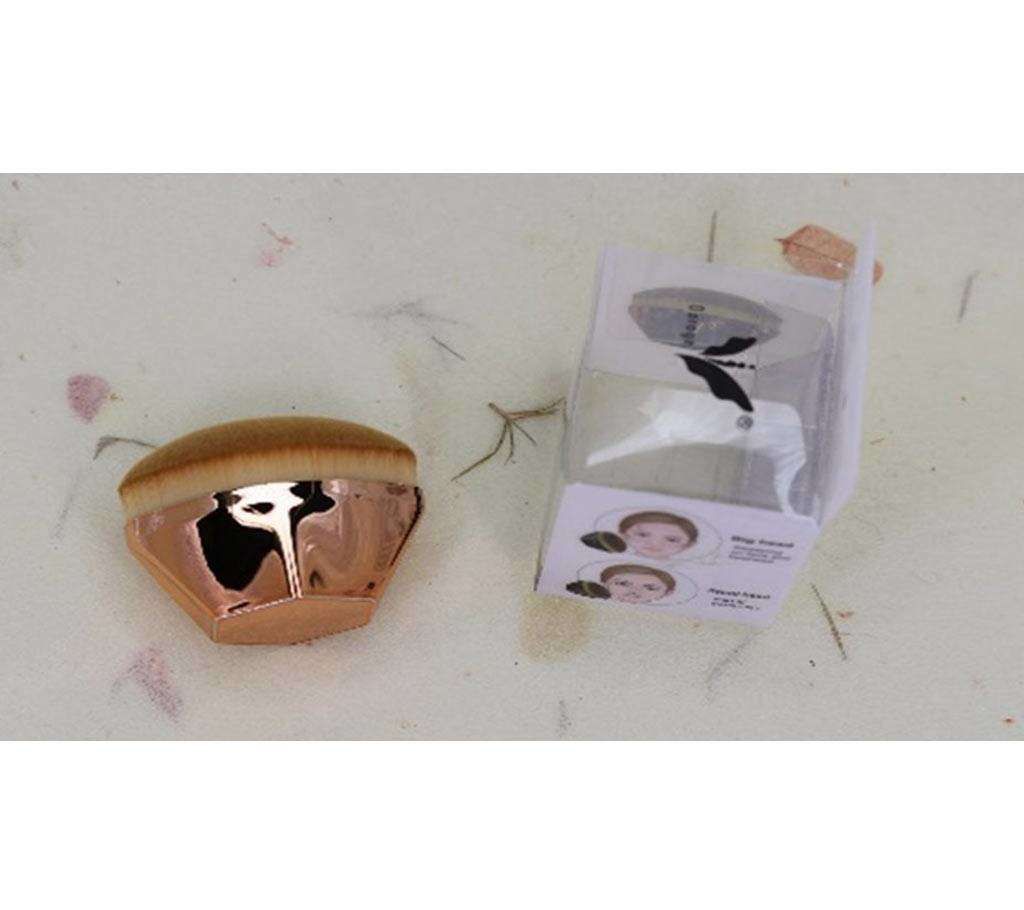 Flat Foundation Brush - Golden -  ELB