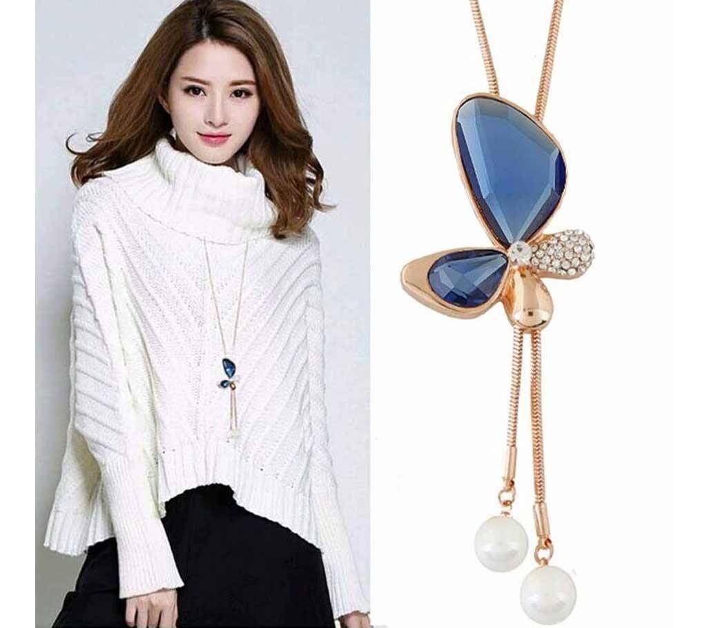 Butterfly shaped pendant 