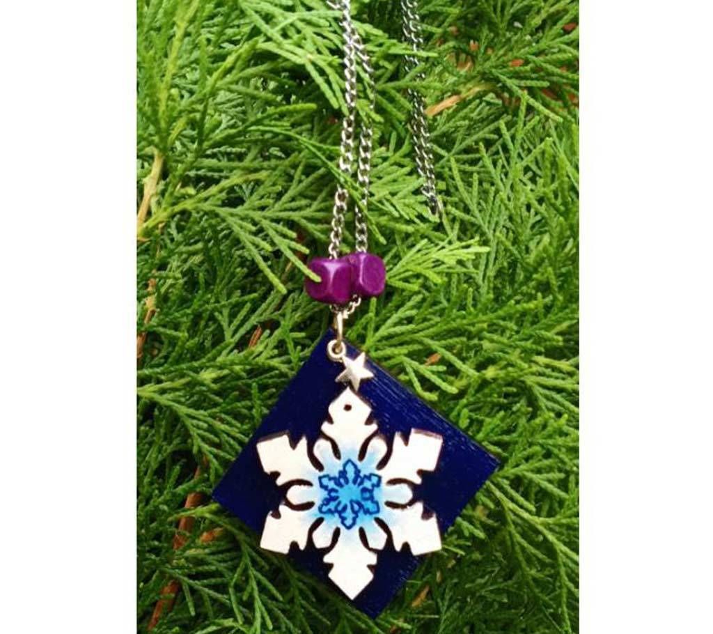 snowflake pendant