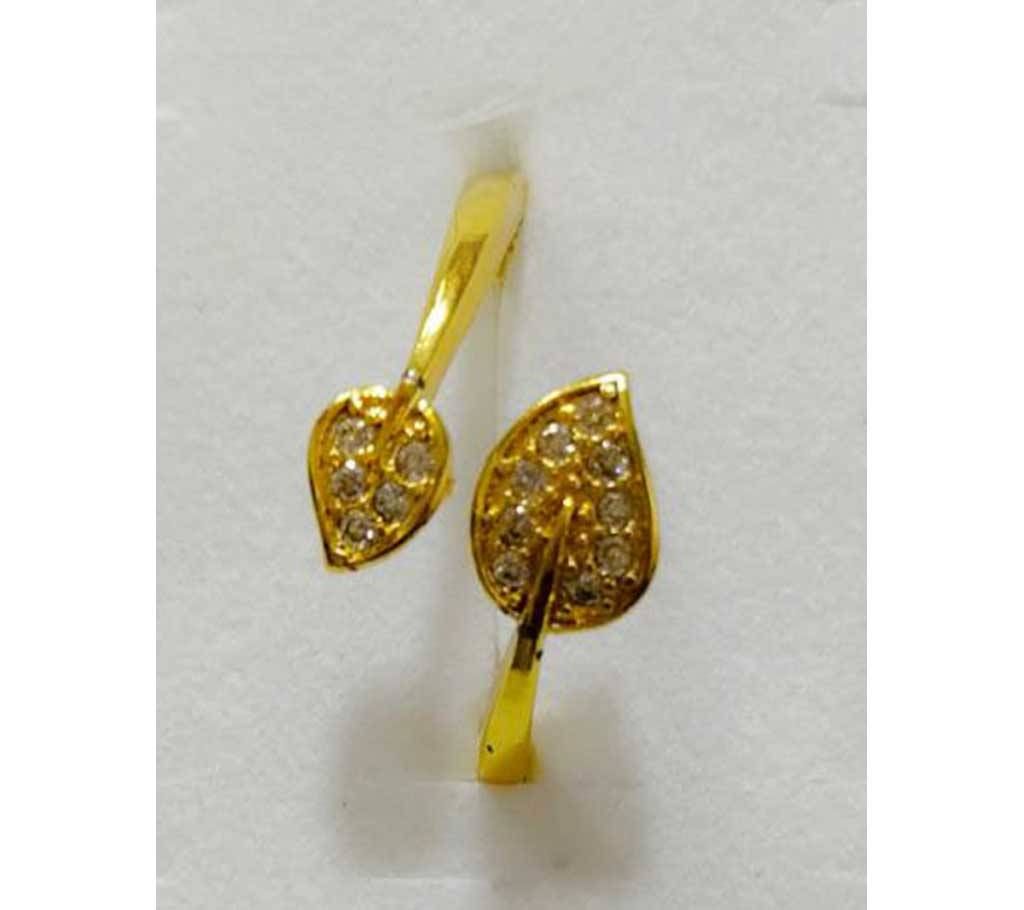 Diamond curt Female Finger Ring