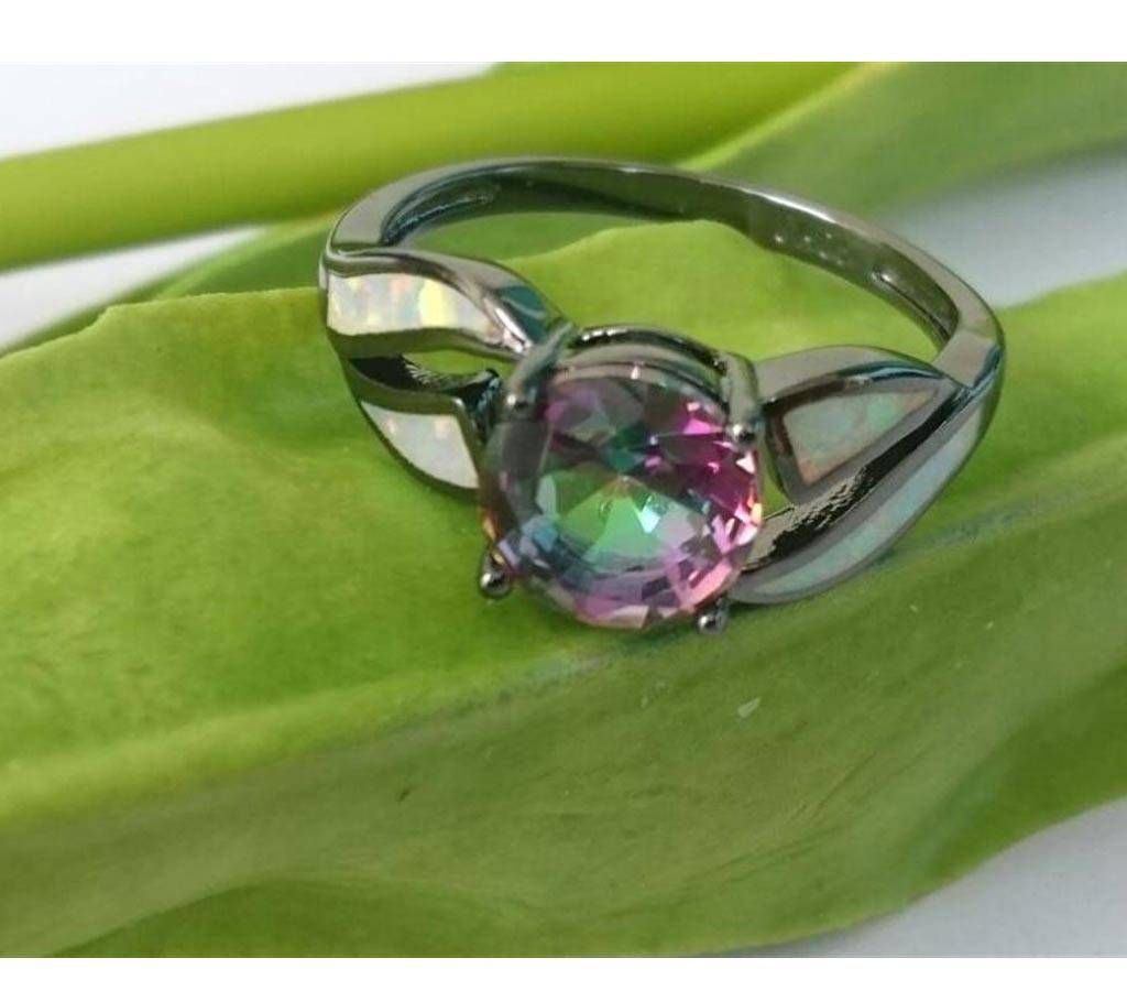 Big Crystal opal finger ring