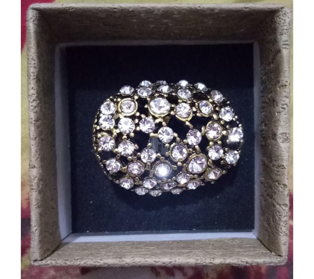 antique finger ring