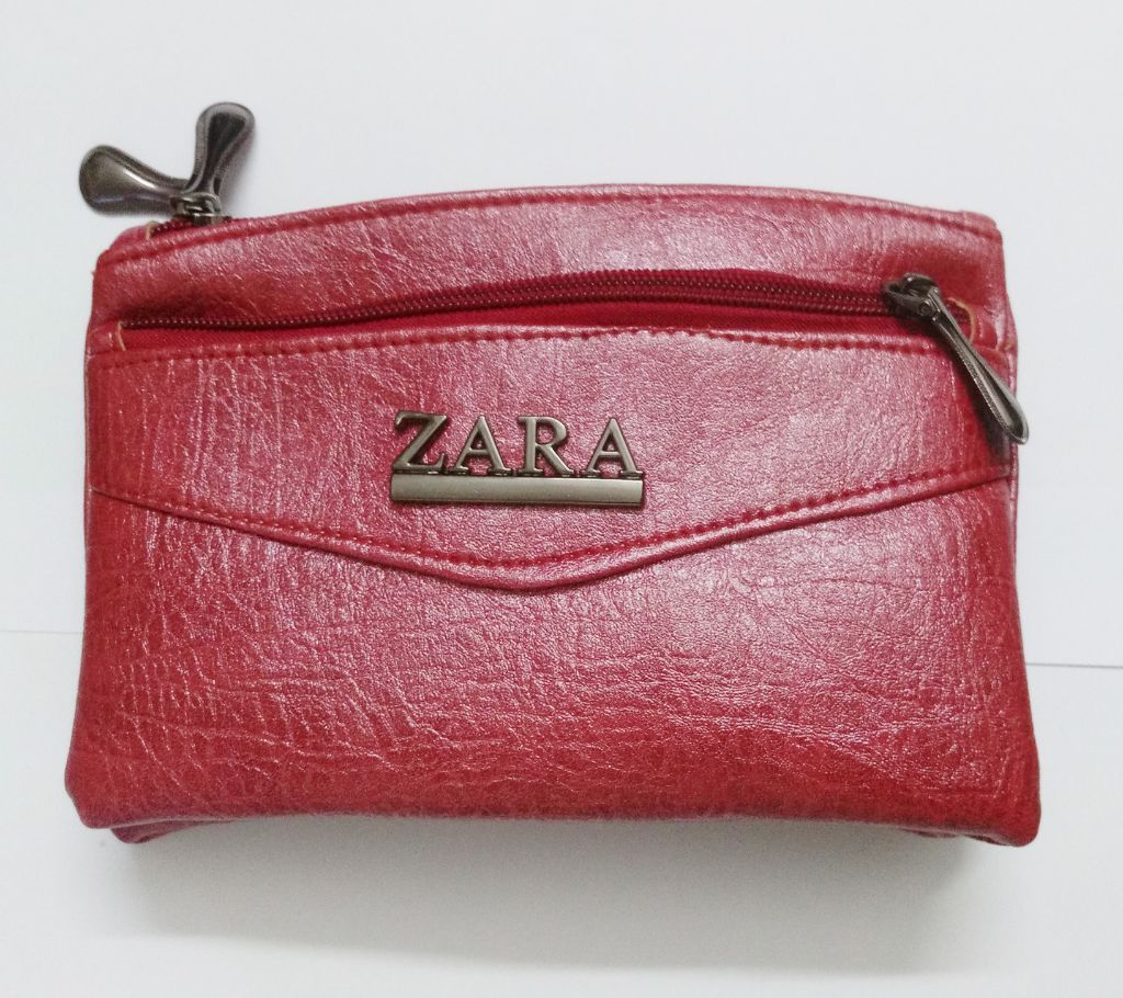 Artificial Leather Womens Chain Clutch