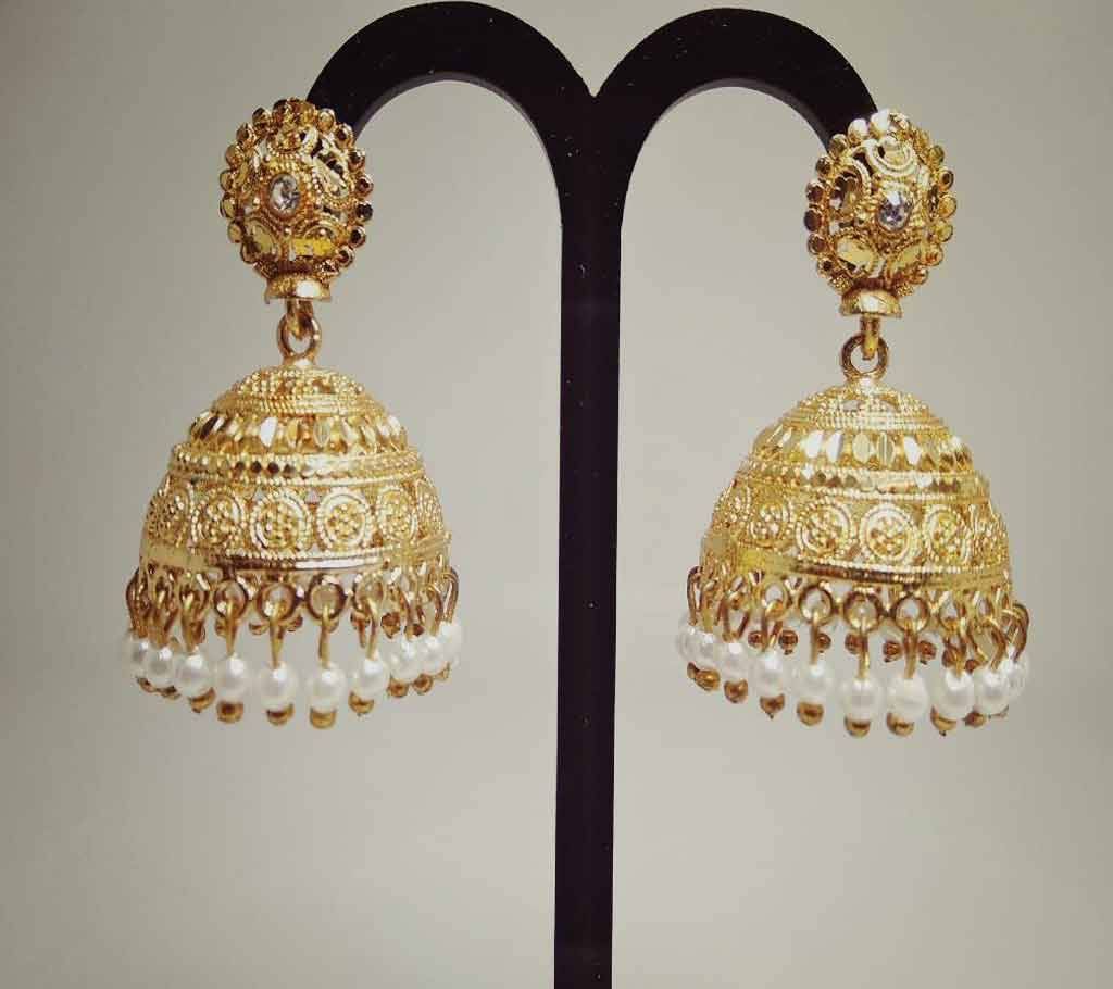 Indian gold plated stone setting earring 