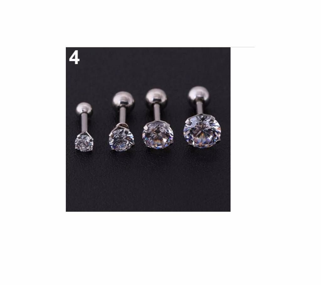 STUD EARRING