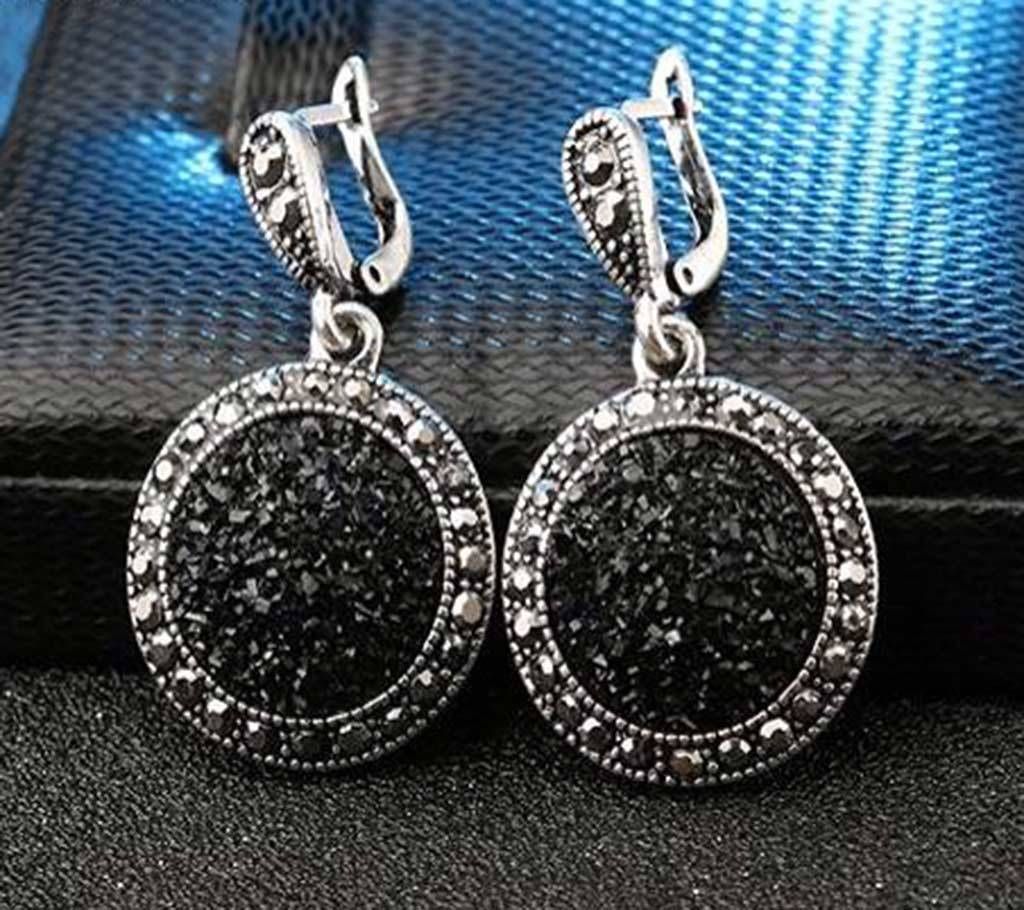 Black Broken Stone Accessories Earring