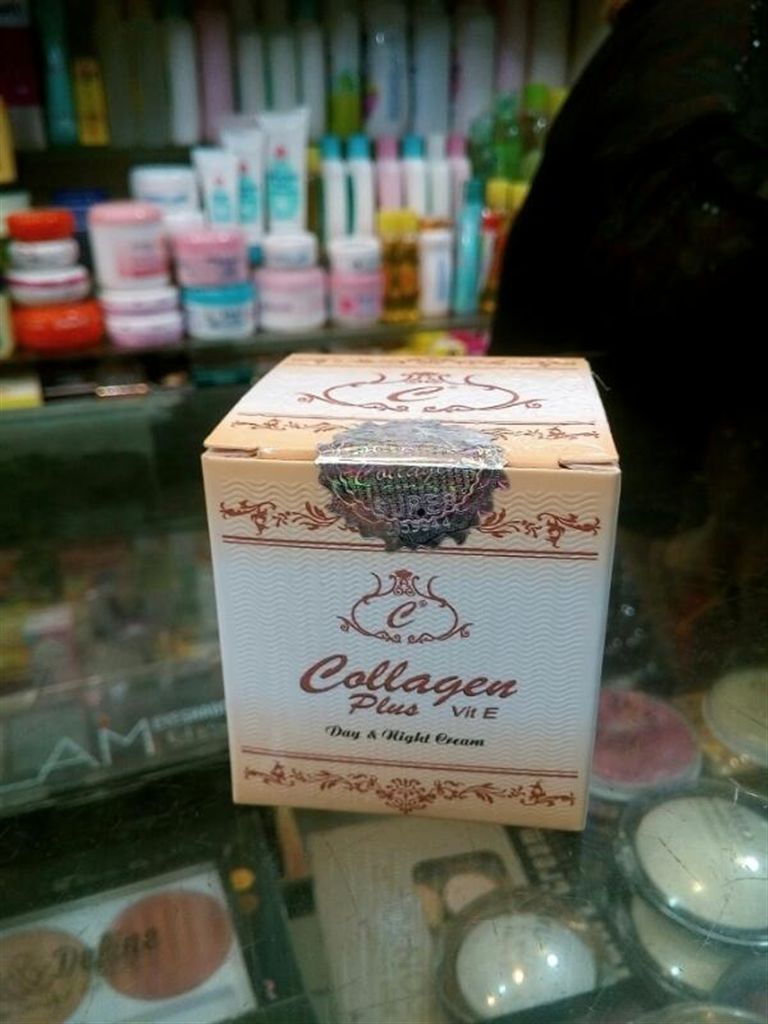 Collagen Plus whitening spot out cream