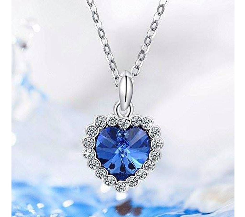 Titanic Heart Design Pendant