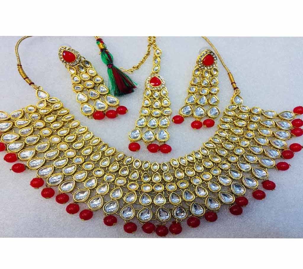 Sonam kapoor kundan necklace set 