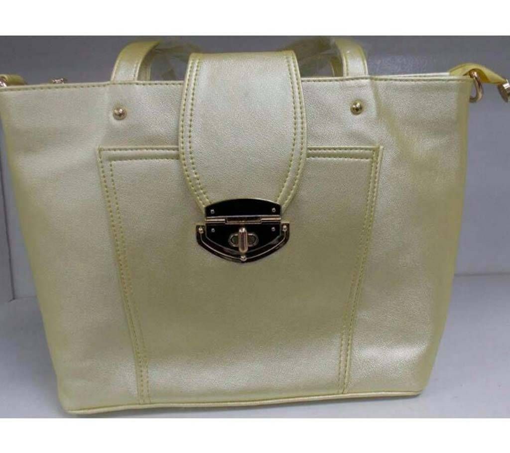 Lady's Baily use hand bag 