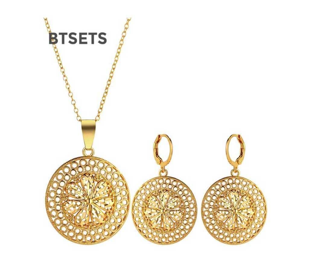 Vintage African Jewelry Set- Gold Color