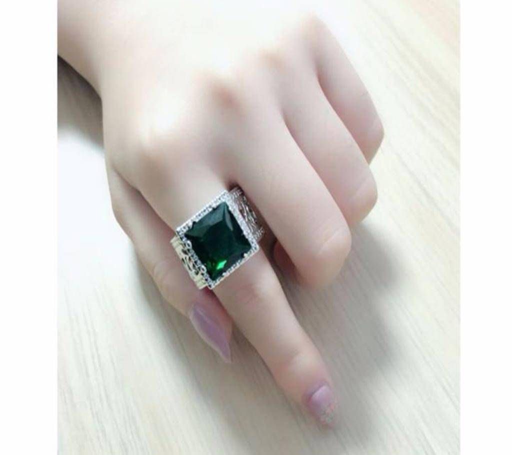 Luxury Women Square Rhinestone Ring (Size:10)