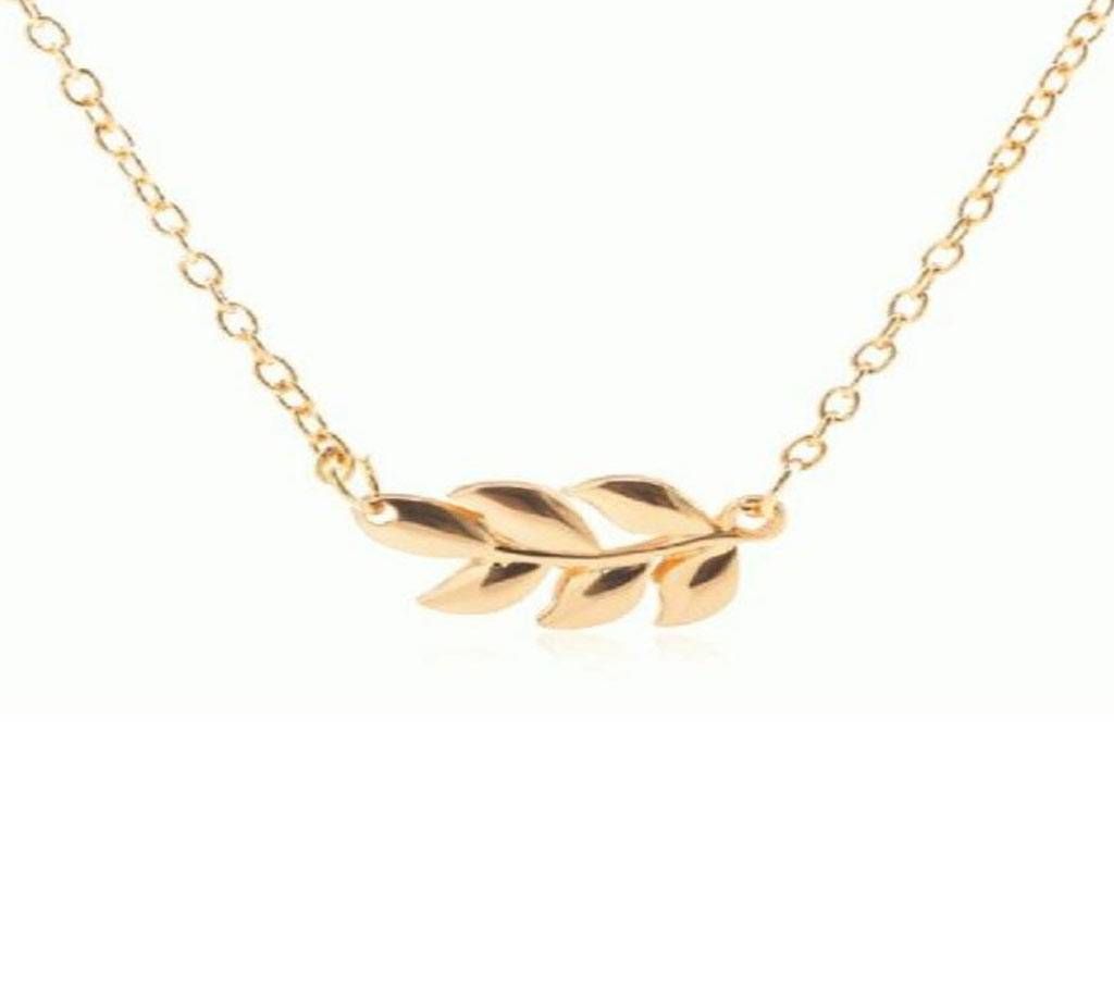 Fashionable Women Lady Girl Necklace Leaf Shape Pendant Delicate Jewelry for Wedding