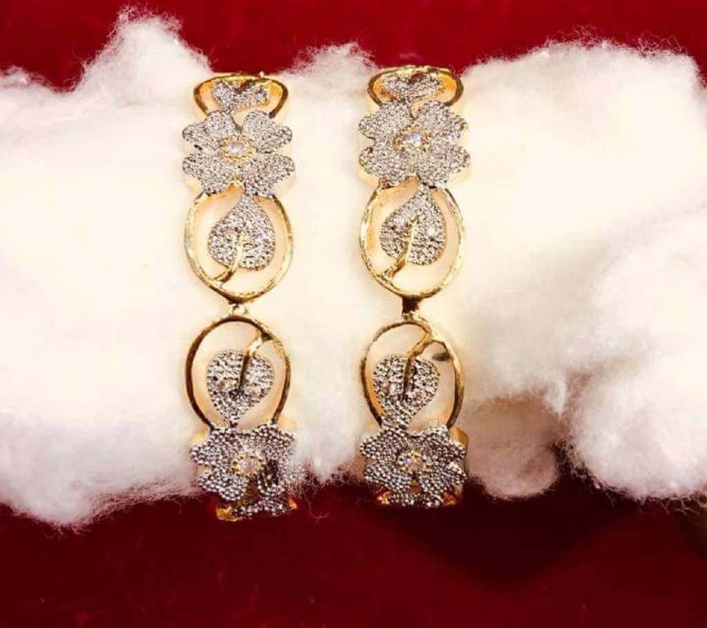 Ladies stone setting bangles