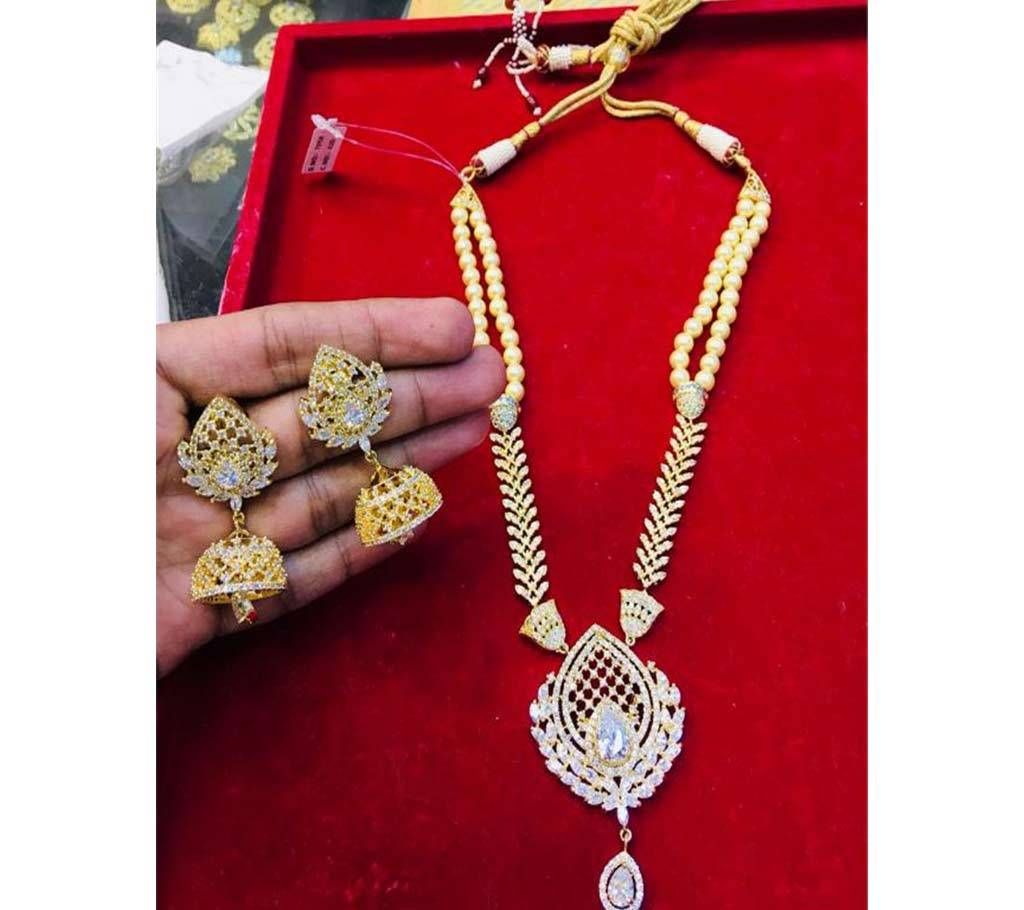 Indian Golden Pendant With Jhumka