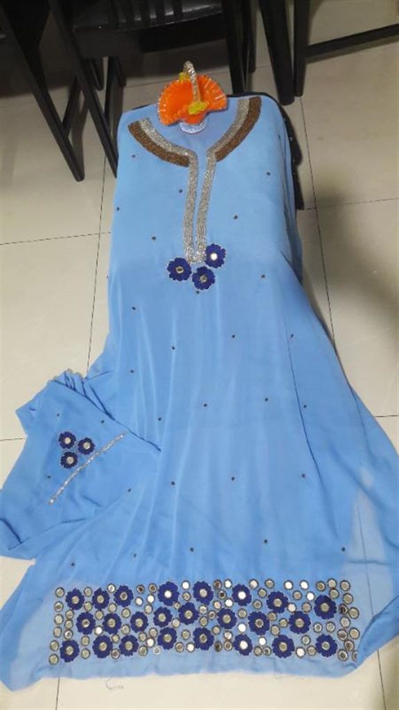 kercupi work 
jorjet unstich one piece
long-50"
Full sleave
Full set -2600 tk
4 pieces-
kamiz
 inner 
salower 
orna