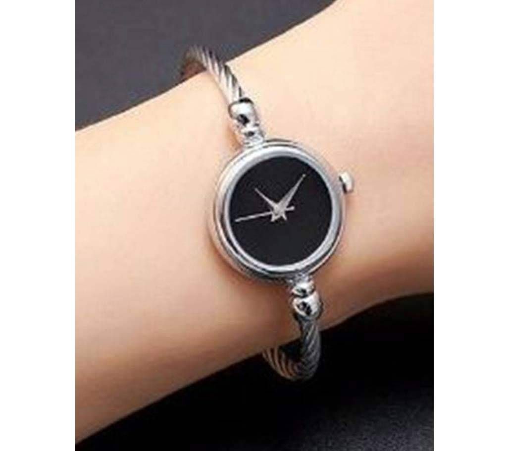 LUXURYStainless Steel Bracelet Watch For Women