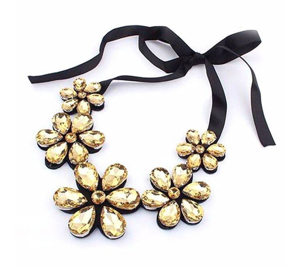 Flower Shaped Necklace For Women - Golden