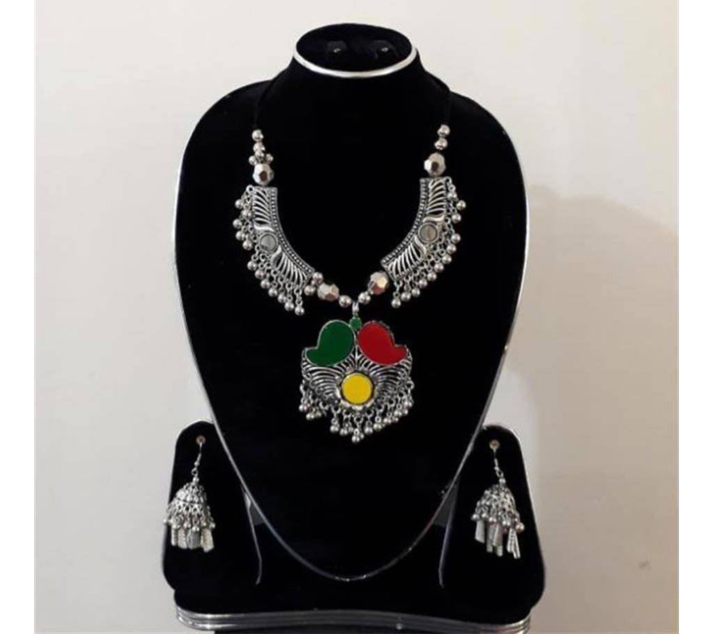 joypuri necklace made by the combination of Indian silver and metal