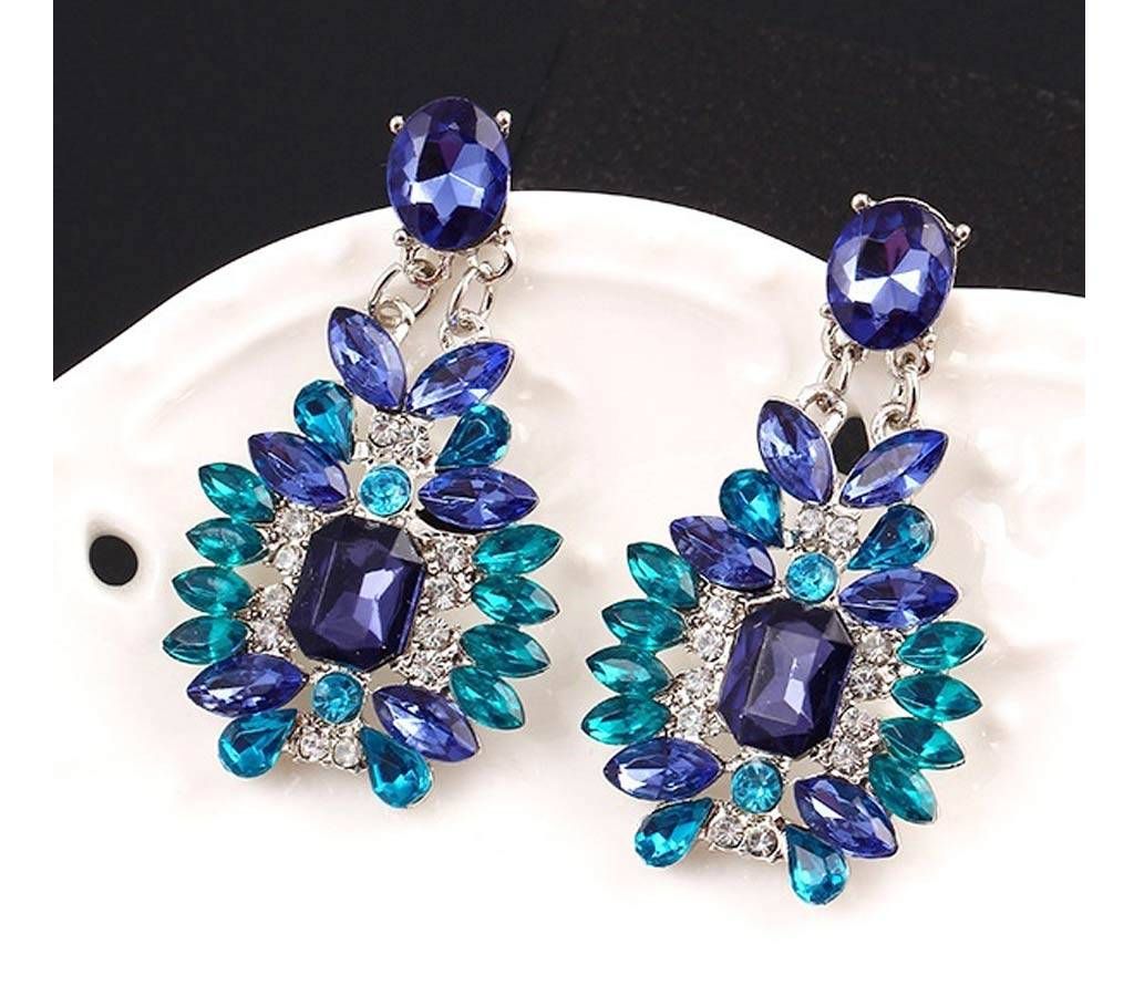 Chia Fashion Luxury Crystal Stud Earrings (by Pink Point - CHIA56)