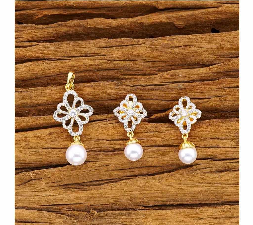 2 TONE PLATED CZ DELICATE PENDANT SET 50477 (by Pink Point - KJ50477)