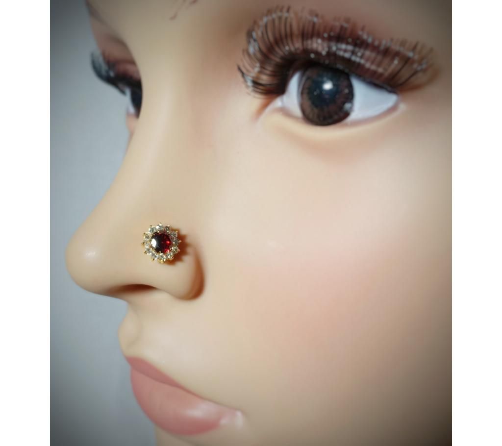 18k gold 13 zircone stones middle garnet nosepin