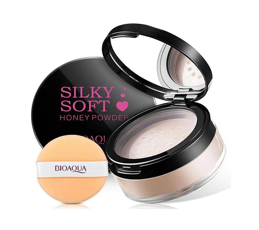 Bioaqua Silky Natural Color Loose Powder - 15g BD
