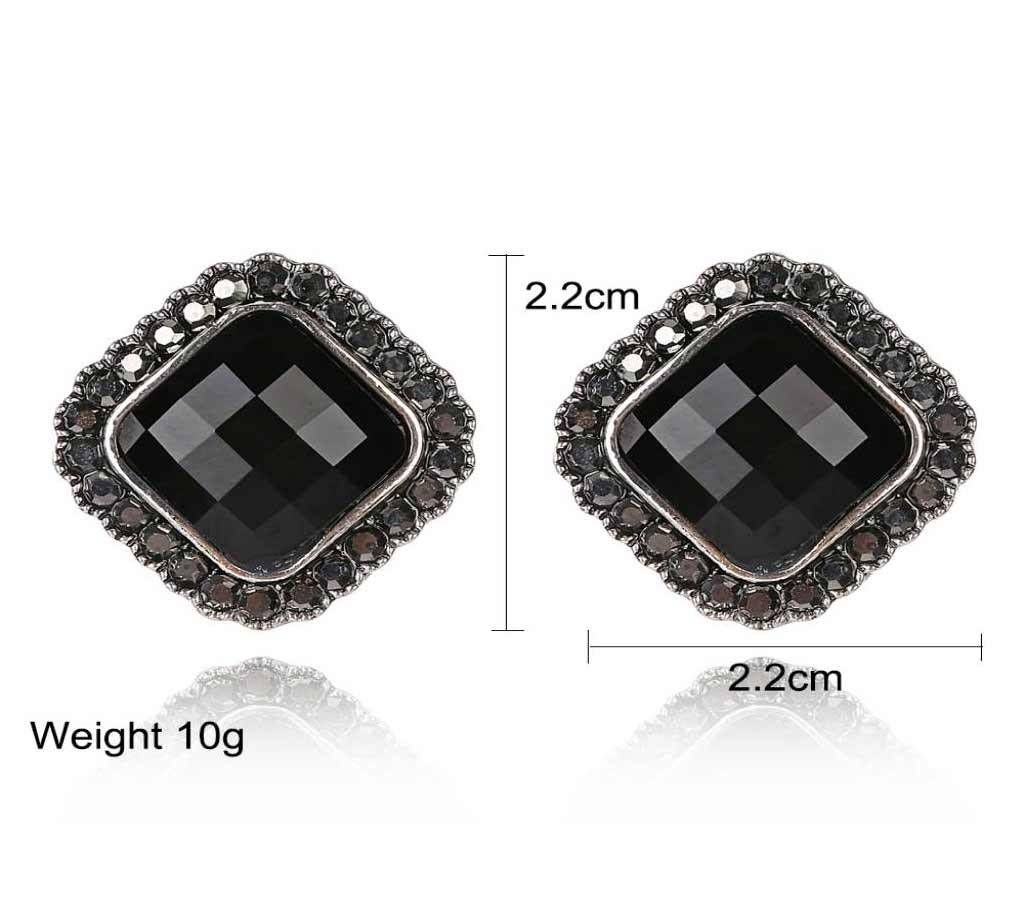 Black Stones Gem Stud Earrings For Women