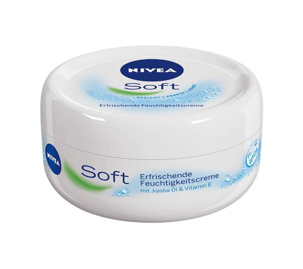 Nivea Soft cream (150ml) - Germany