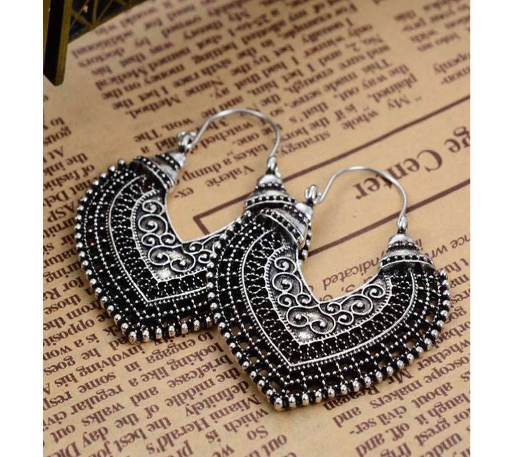 Vintage Silver Round Heart Earrings For Women