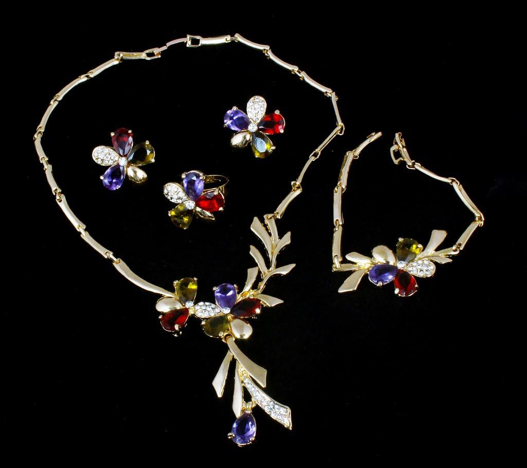  Multicolor Stone setting metal jewellery set