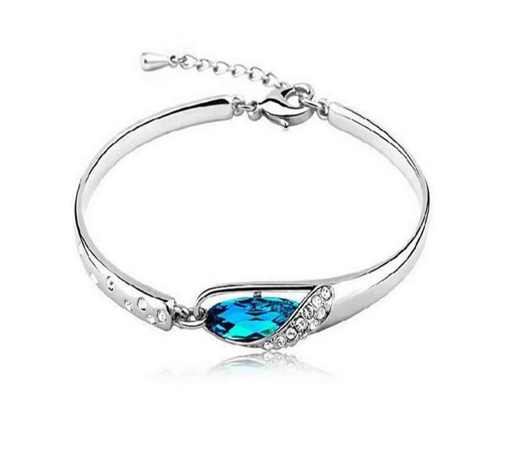 angel setting bracelet for women 