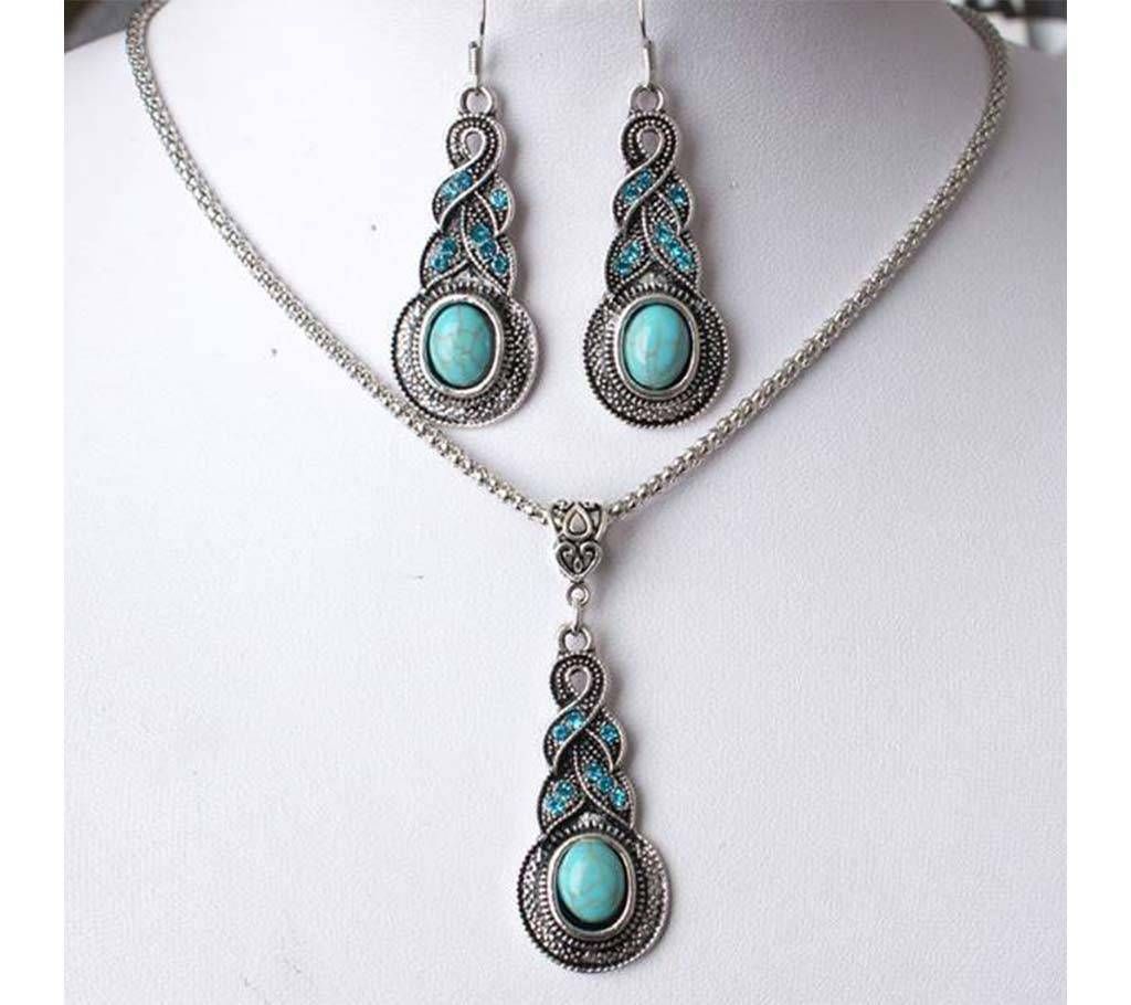 Zinc Alloy Pendant with Earrings 
